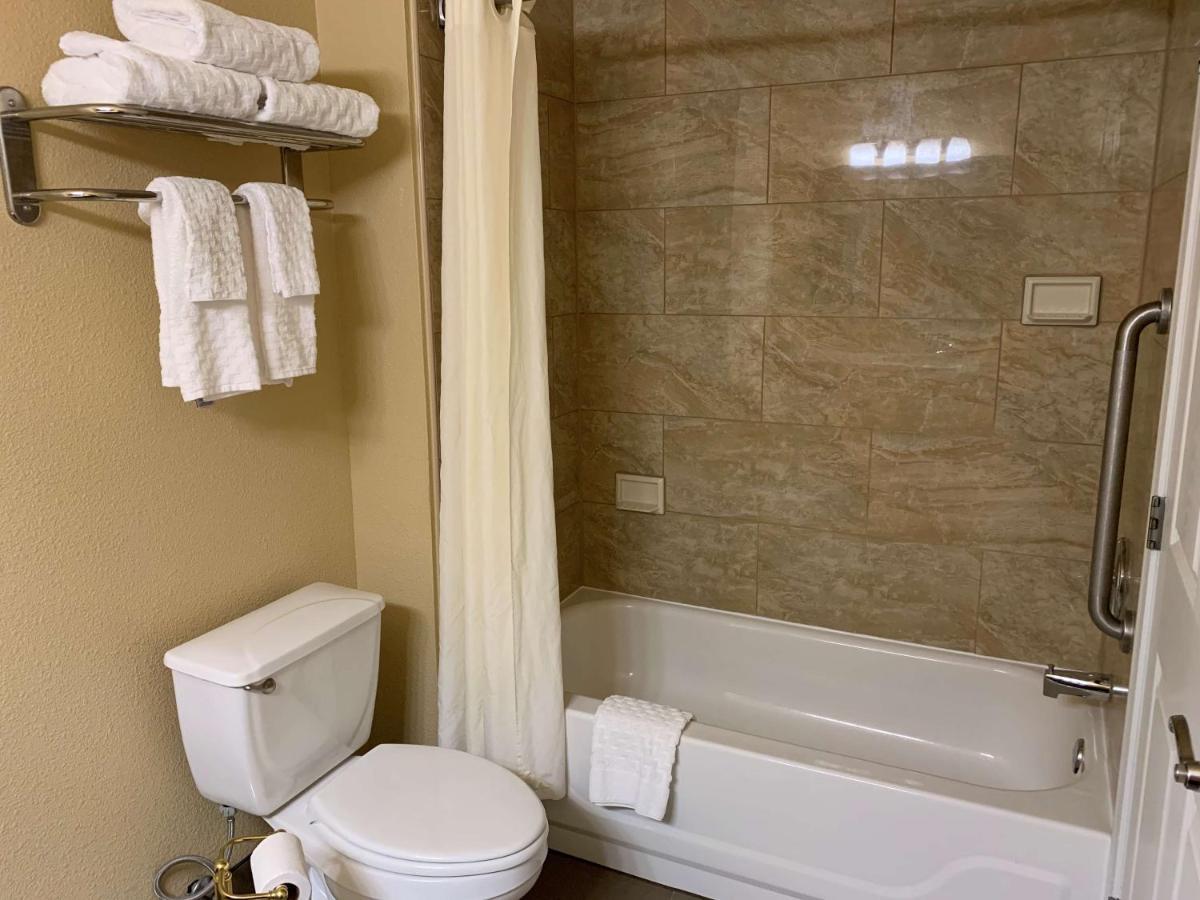 Comfort Inn Saint Paul East Oakdale Bagian luar foto